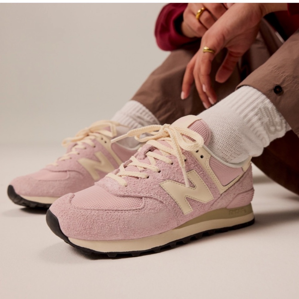 New Balance Womens 574 Classic Rose Suger